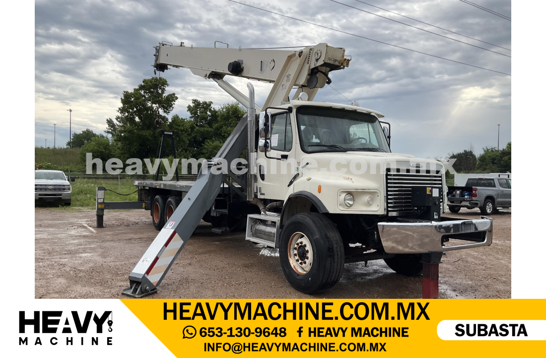 Grúa Titán 2008 FREIGHTLINER M2 106
