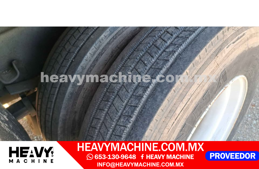 Grúa Titán 2008 FREIGHTLINER