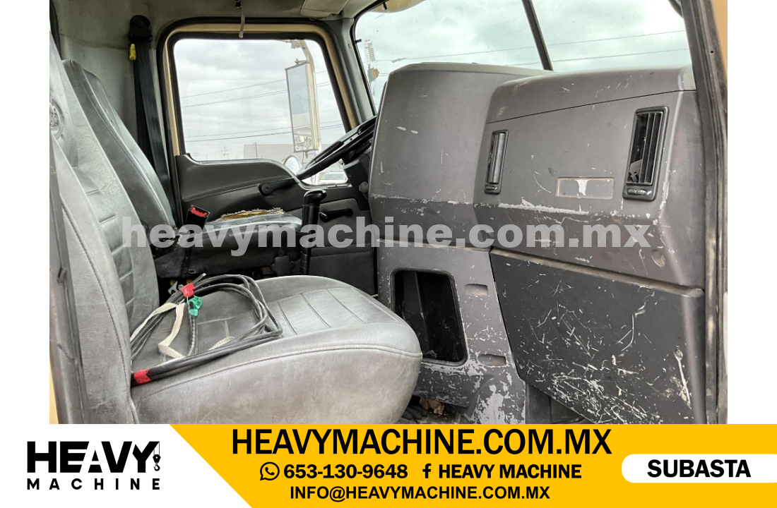 Grúa Titán 2008 MACK CHU600