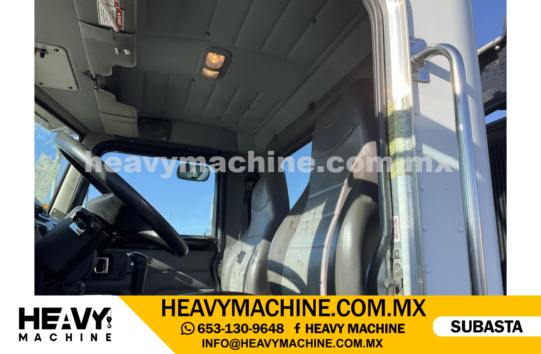 Grúa Titán 2008 PETERBILT 340