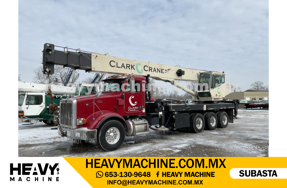 Grúa Titán 2009 PETERBILT 367