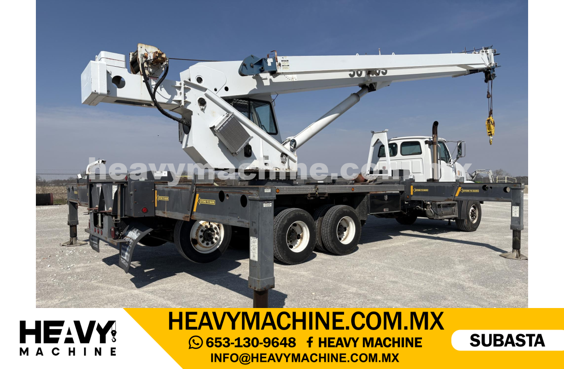 Grúa Titán 2009 STERLING Acterra