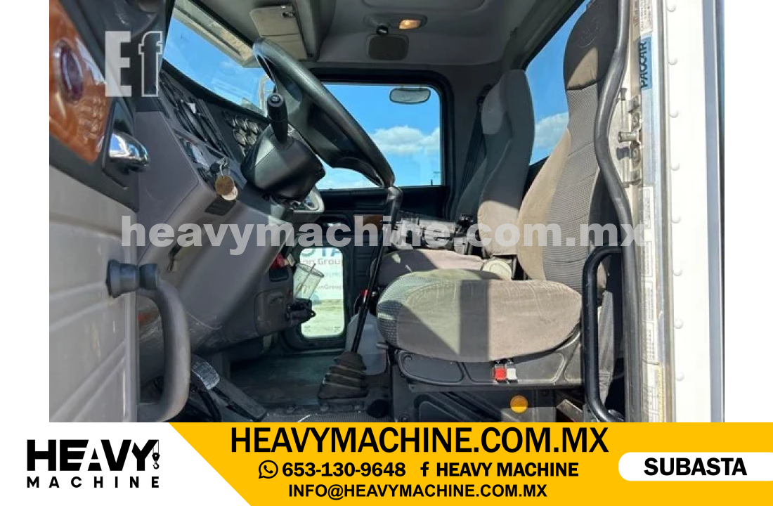 Grúa Titán 2011 PETERBILT 365