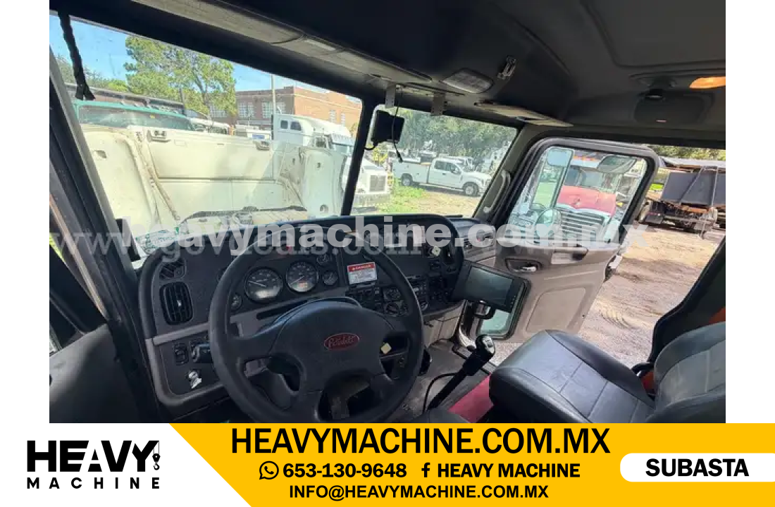 Grúa Titán 2011 PETERBILT 367