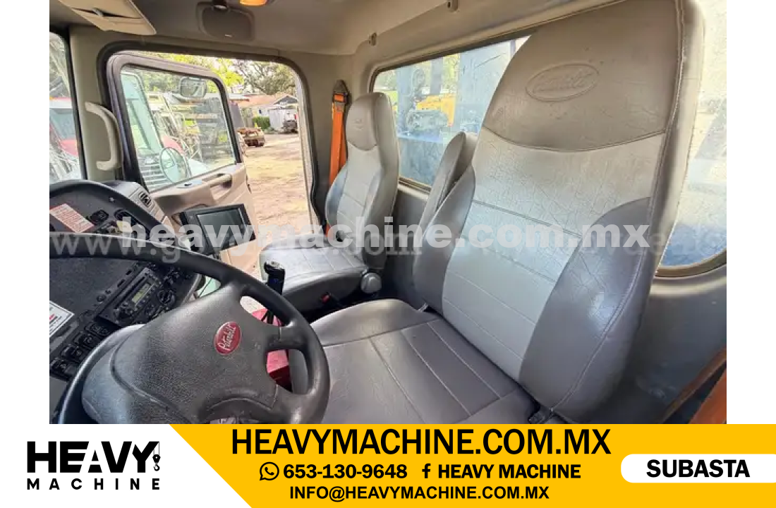 Grúa Titán 2011 PETERBILT 367