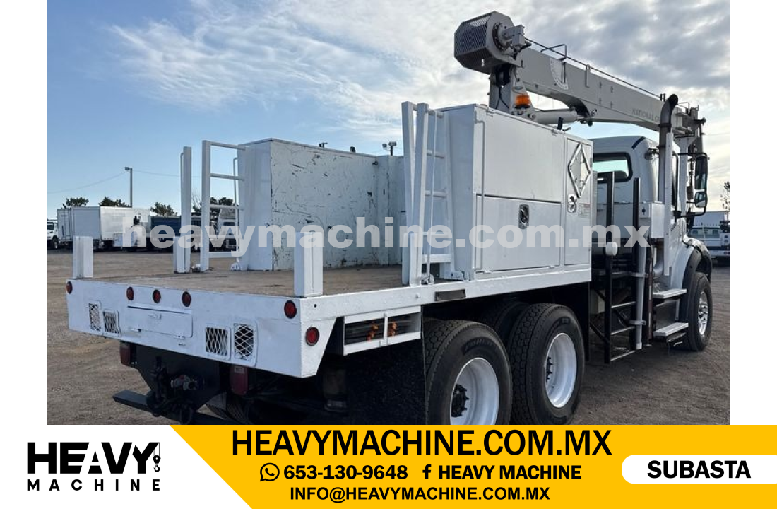 Grúa Titán 2012 FREIGHTLINER Business Class M2