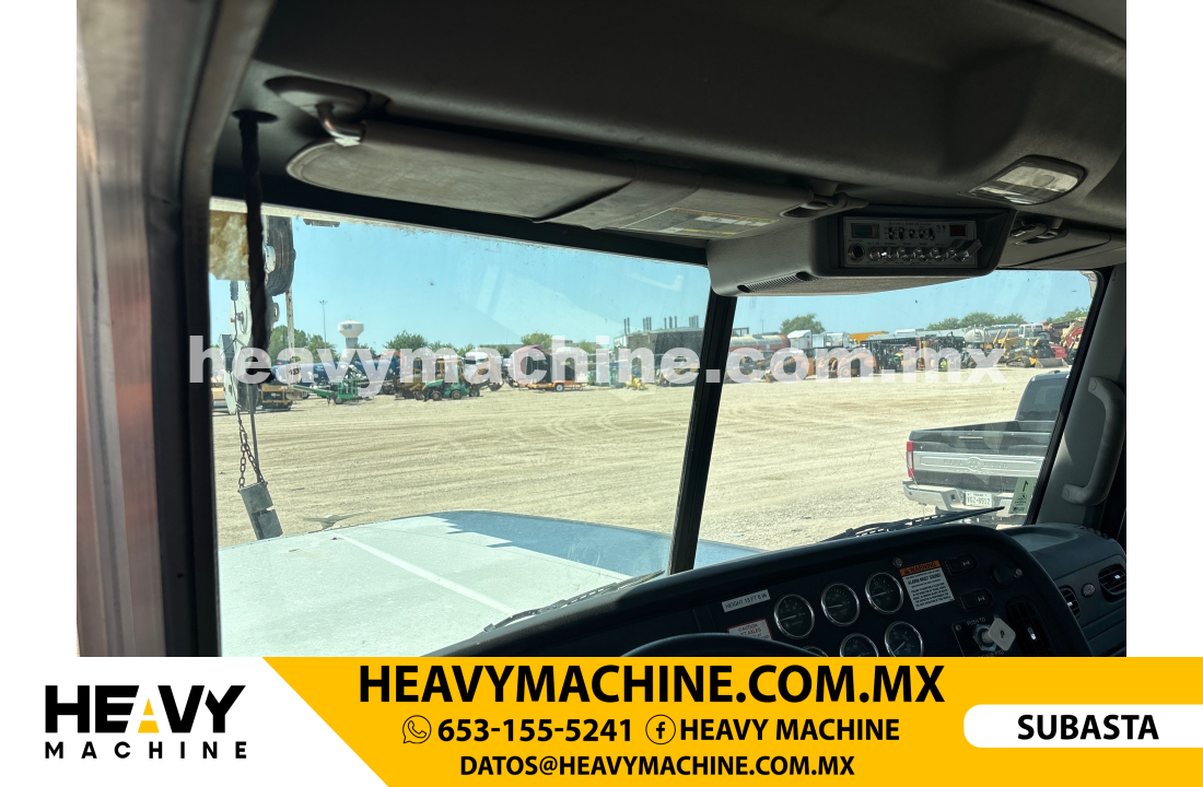 Grúa Titán 2012 PETERBILT 367