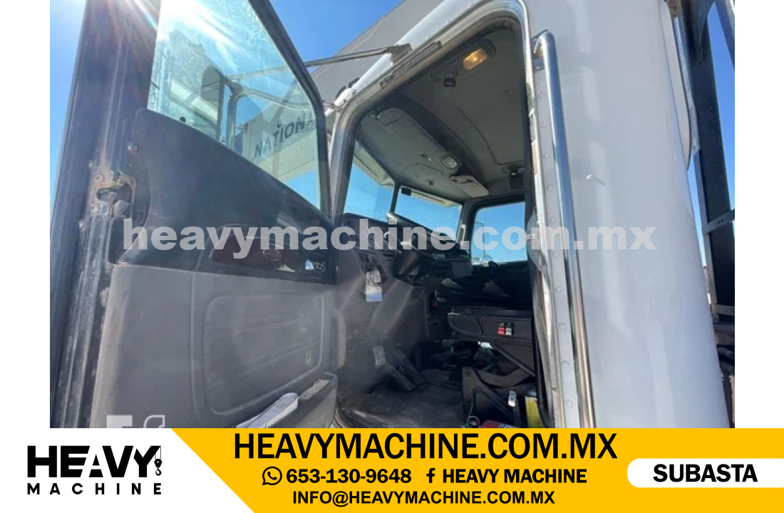 Grúa Titán 2012 PETERBILT 367