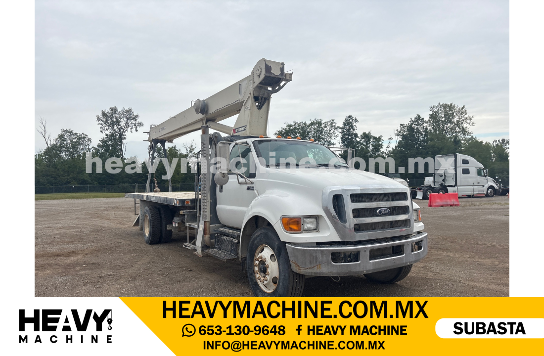 Grúa Titán 2013 FORD F750