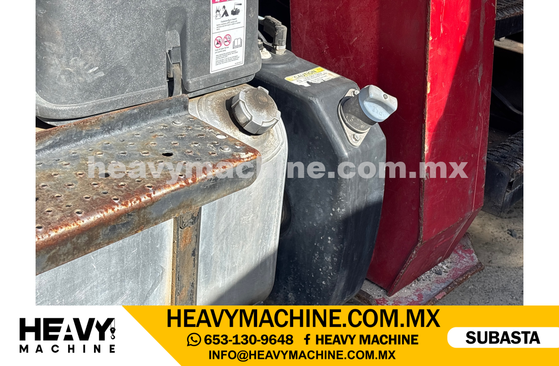 Grúa Titán 2013 FREIGHTLINER 108SD