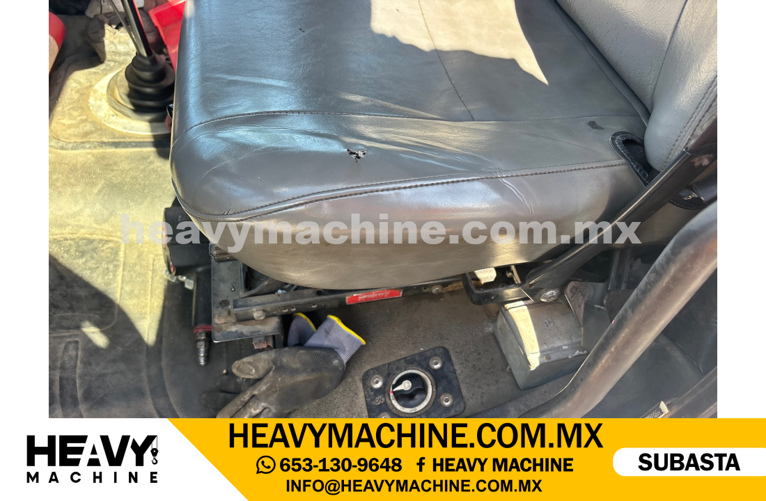 Grúa Titán 2013 FREIGHTLINER 108SD