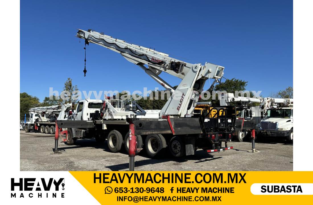 Grúa Titán 2013 FREIGHTLINER 108SD