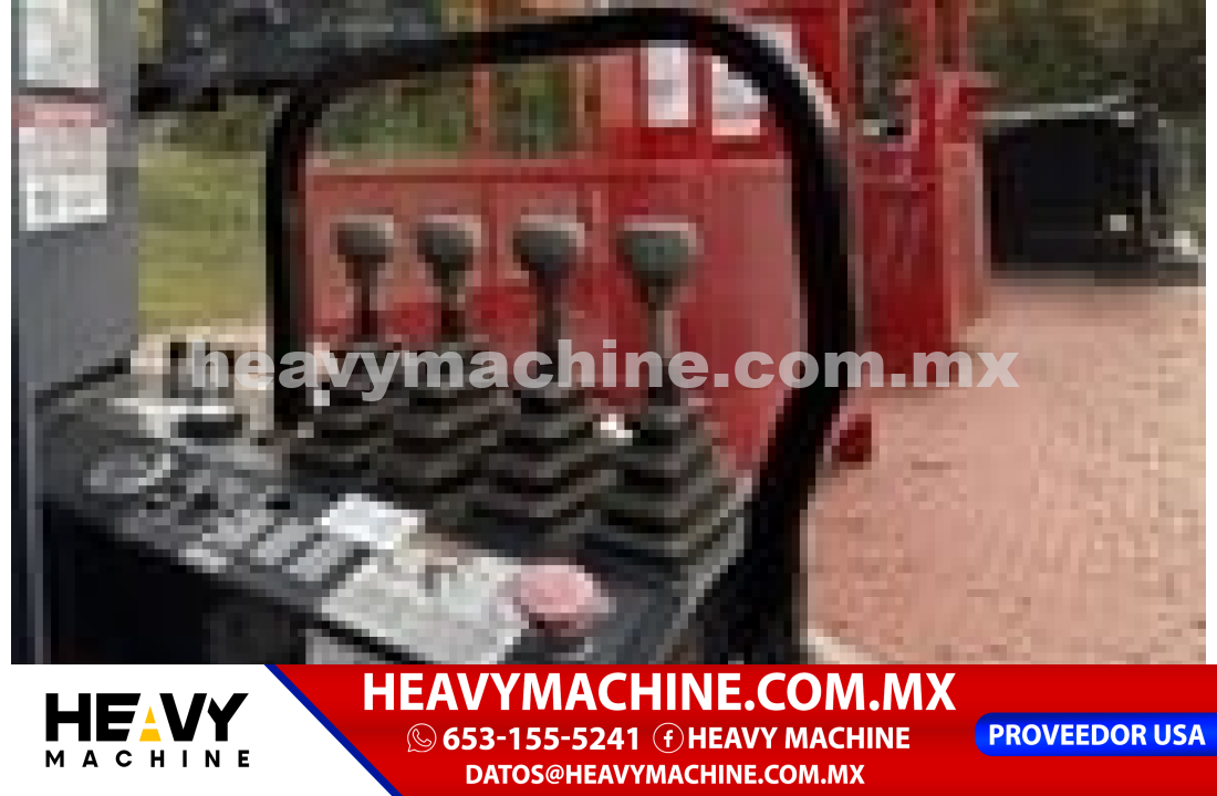 Grúa Titán 2013 FREIGHTLINER BUSINESS CLASS M2 106