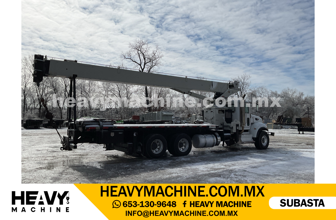 Grúa Titán 2013 PETERBILT 348