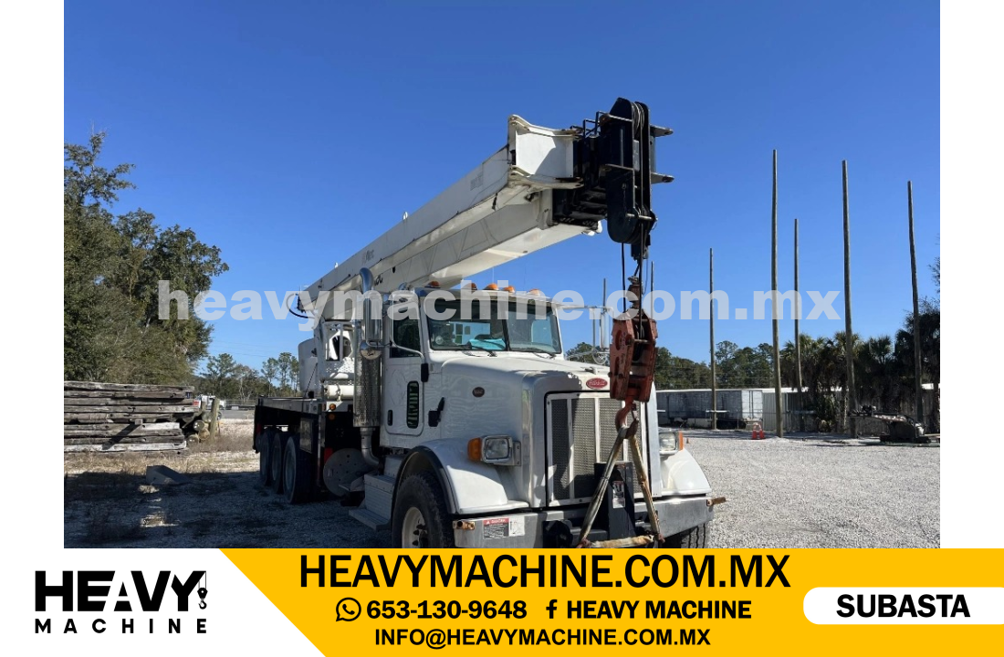 Grúa Titán 2013 PETERBILT 365