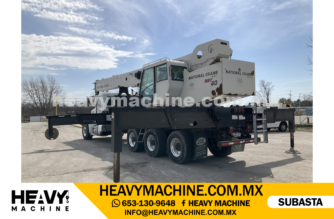 Grúa Titán 2013 PETERBILT 365