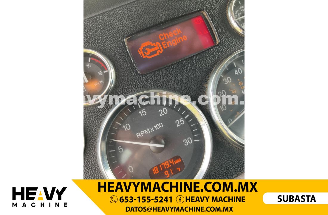 Grúa Titán 2013 Peterbilt 367