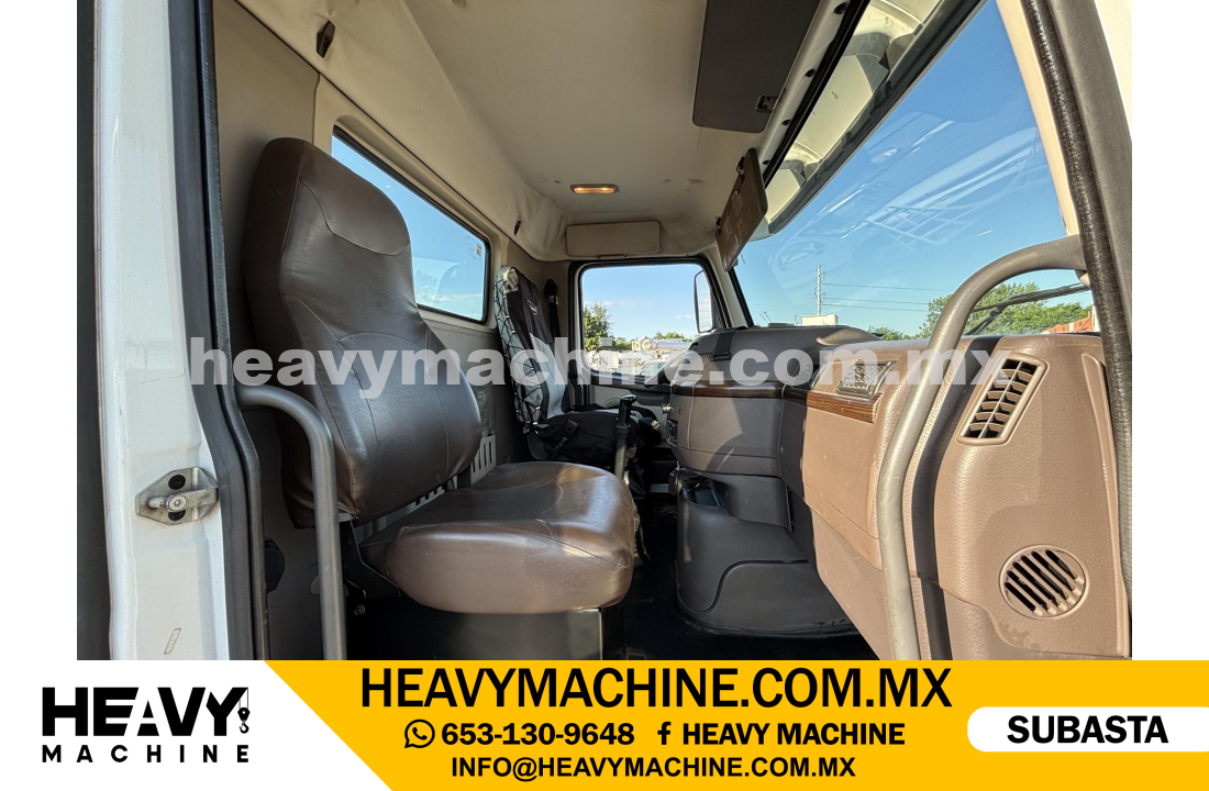 Grúa Titán 2013 VOLVO VHD