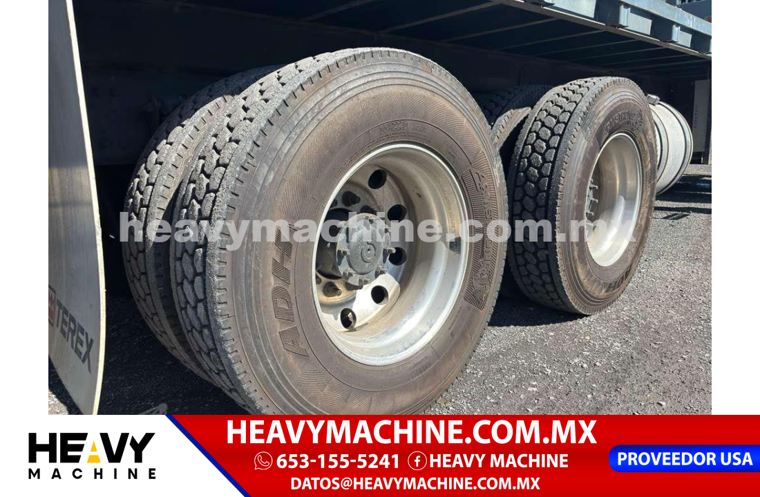 Grúa Titán 2014 FREIGHTLINER 108SD PLUS