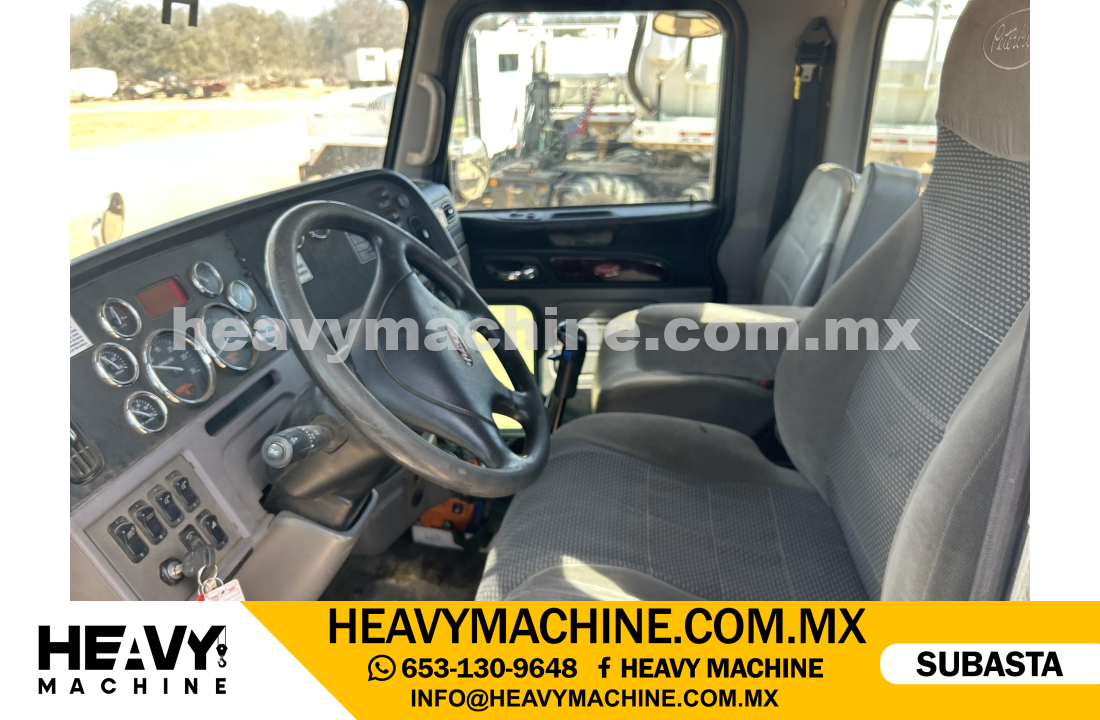 Grúa Titán 2014 PETERBILT 365