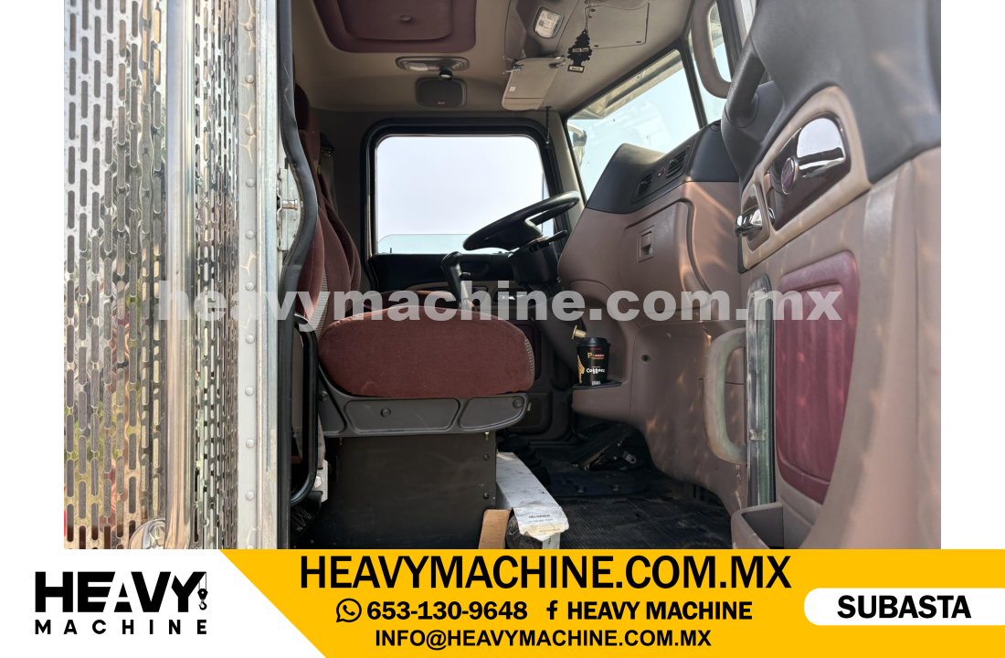 Grúa Titán 2014 PETERBILT 365