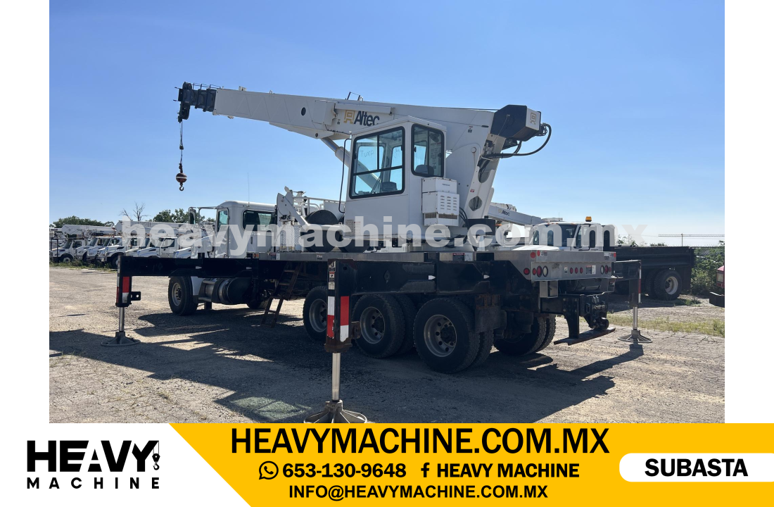 Grúa Titán 2014 PETERBILT 365