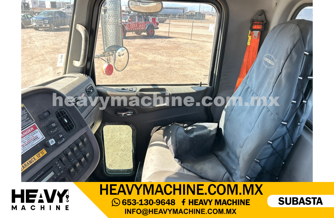 Grúa Titán 2014 PETERBILT 367