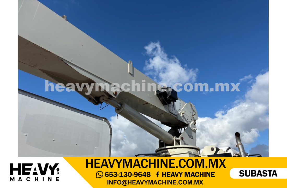 Grúa Titán 2015 FREIGHTLINER 108SD