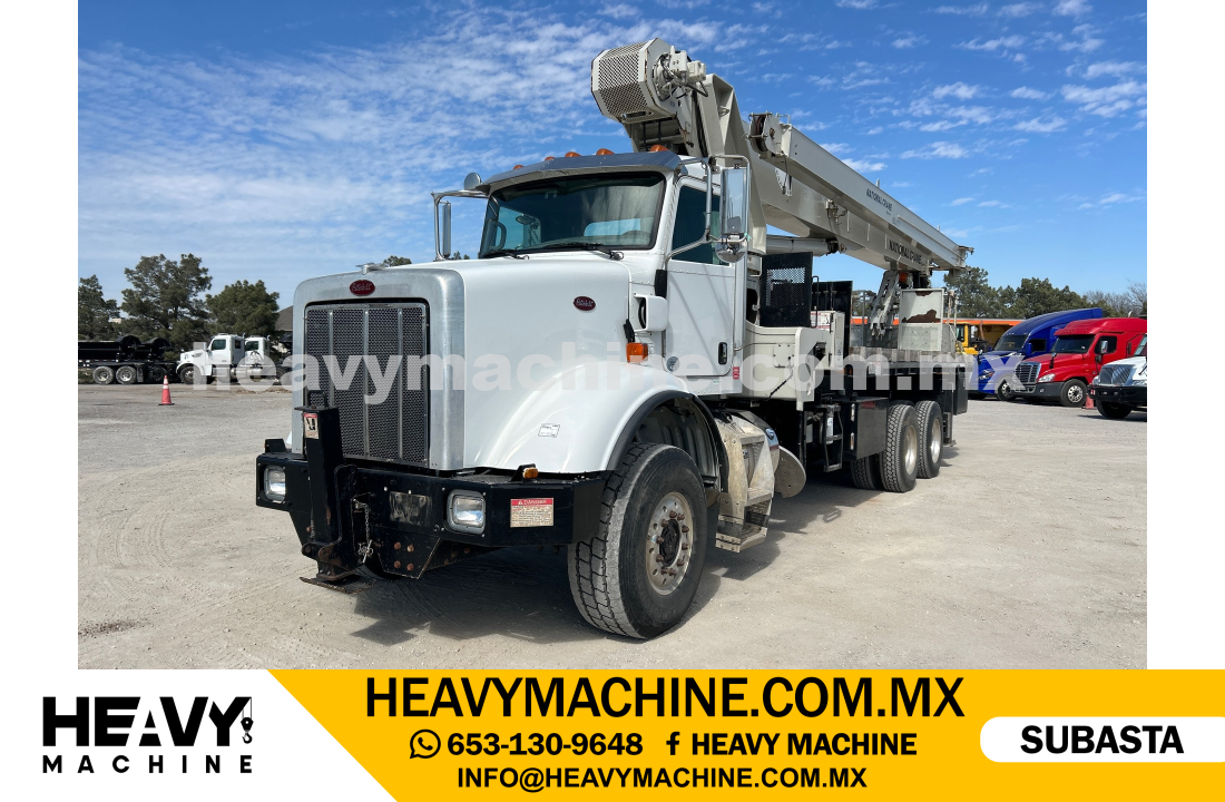 Grúa Titán 2015 PETERBILT 365