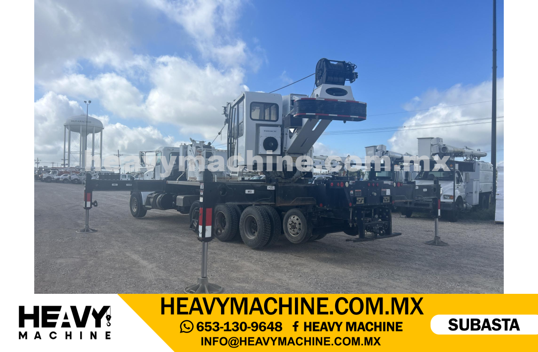 Grúa Titán 2015 PETERBILT 365