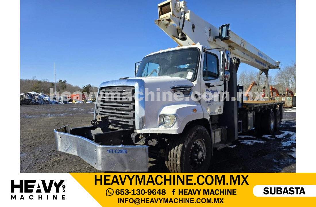 Grúa Titán 2016 FREIGHTLINER 108