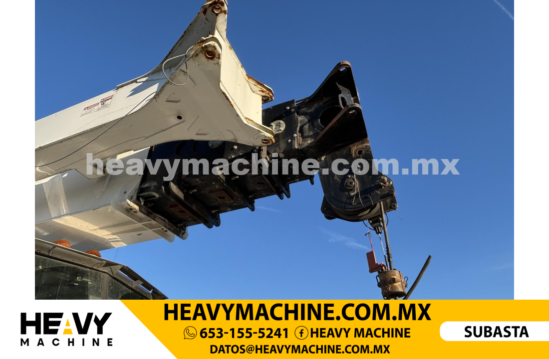 Grúa Titán 2017 PETERBILT 365