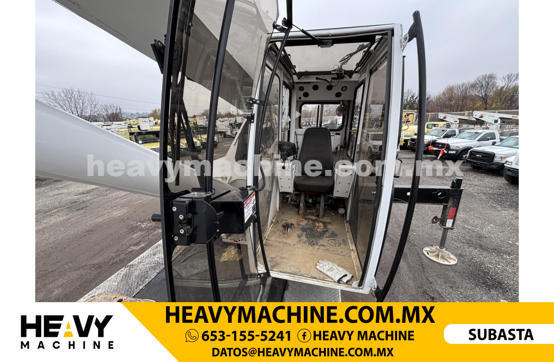 Grúa Titán 2017 PETERBILT 365