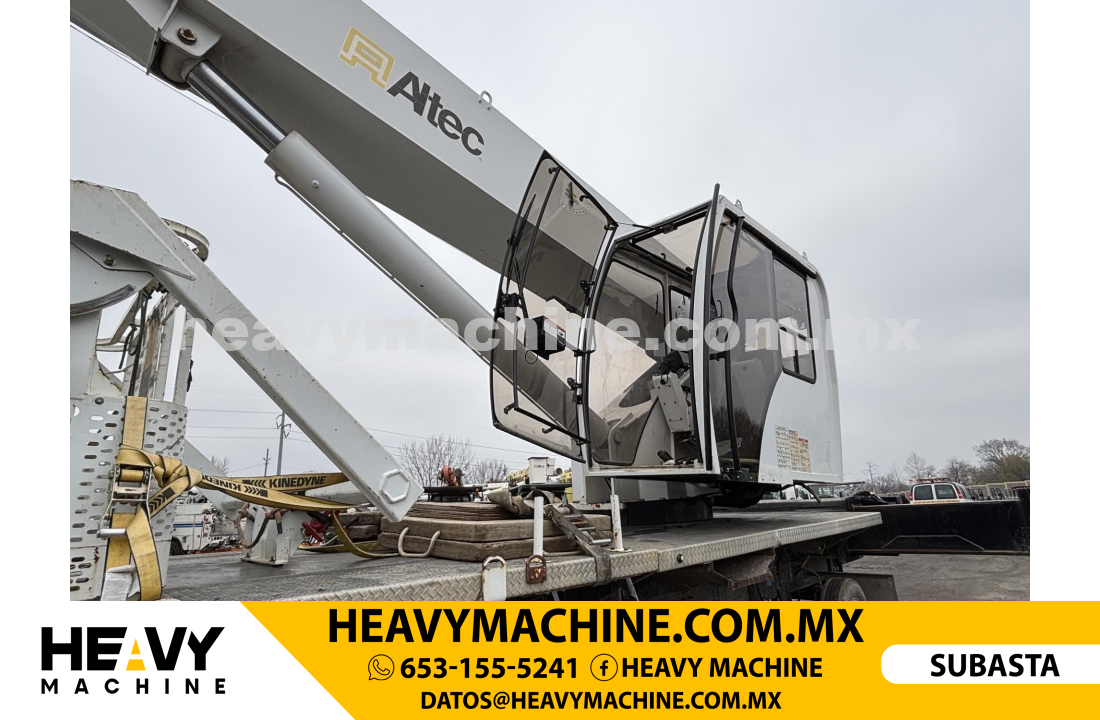 Grúa Titán 2017 PETERBILT 365