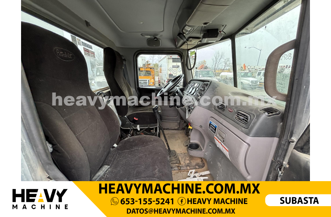 Grúa Titán 2017 PETERBILT 365