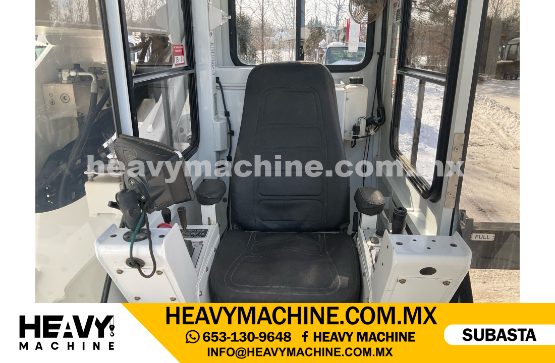 Grúa Titán 2017 PETERBILT 365