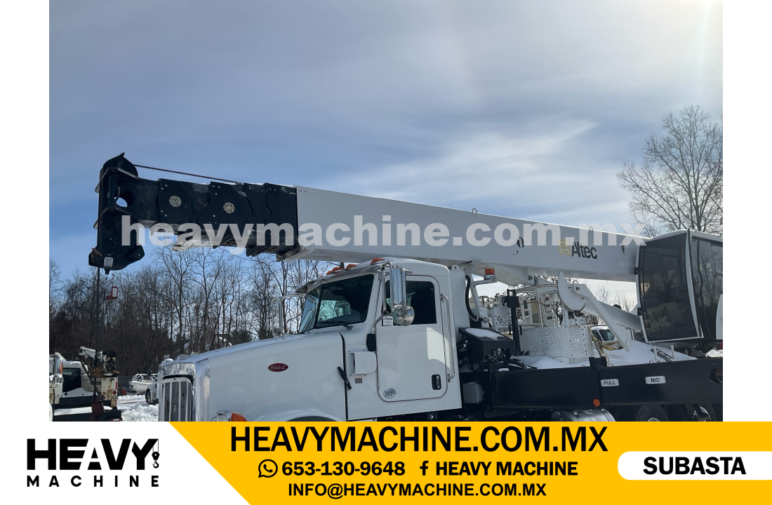 Grúa Titán 2017 PETERBILT 365