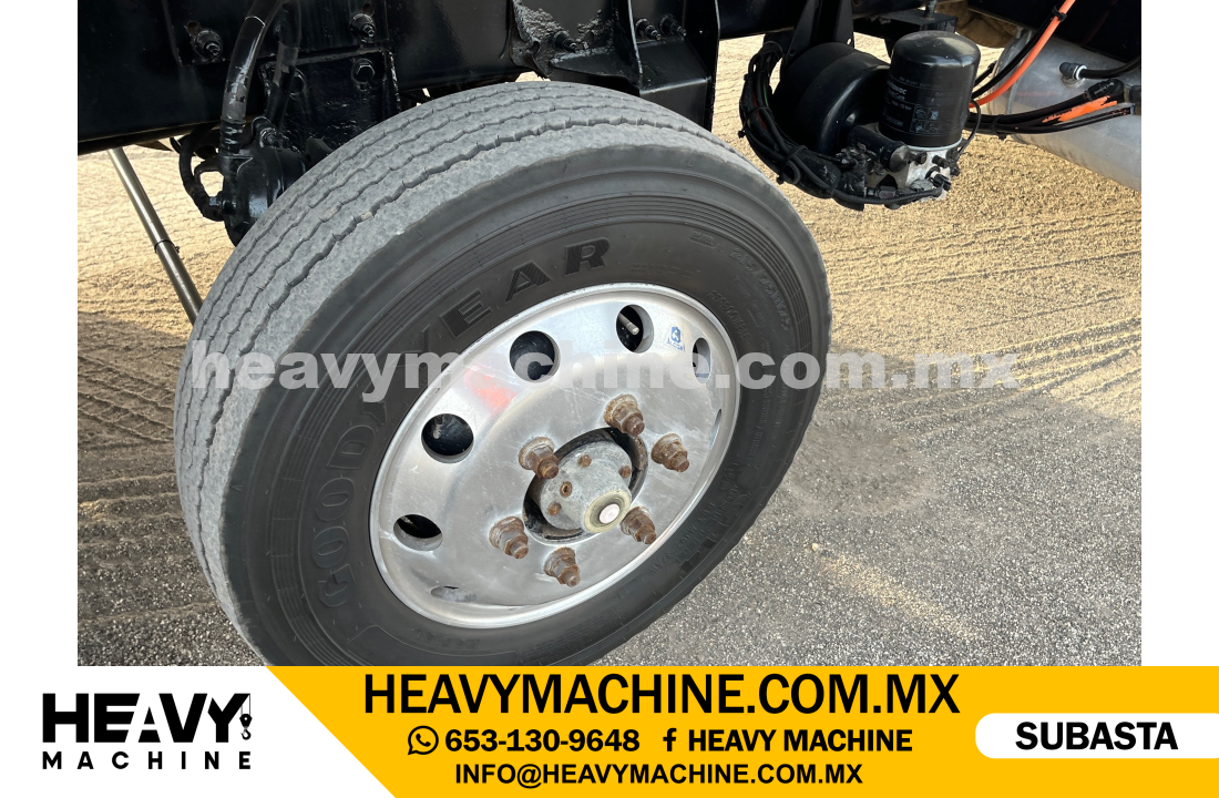 Grúa Titán 2018 PETERBILT 365