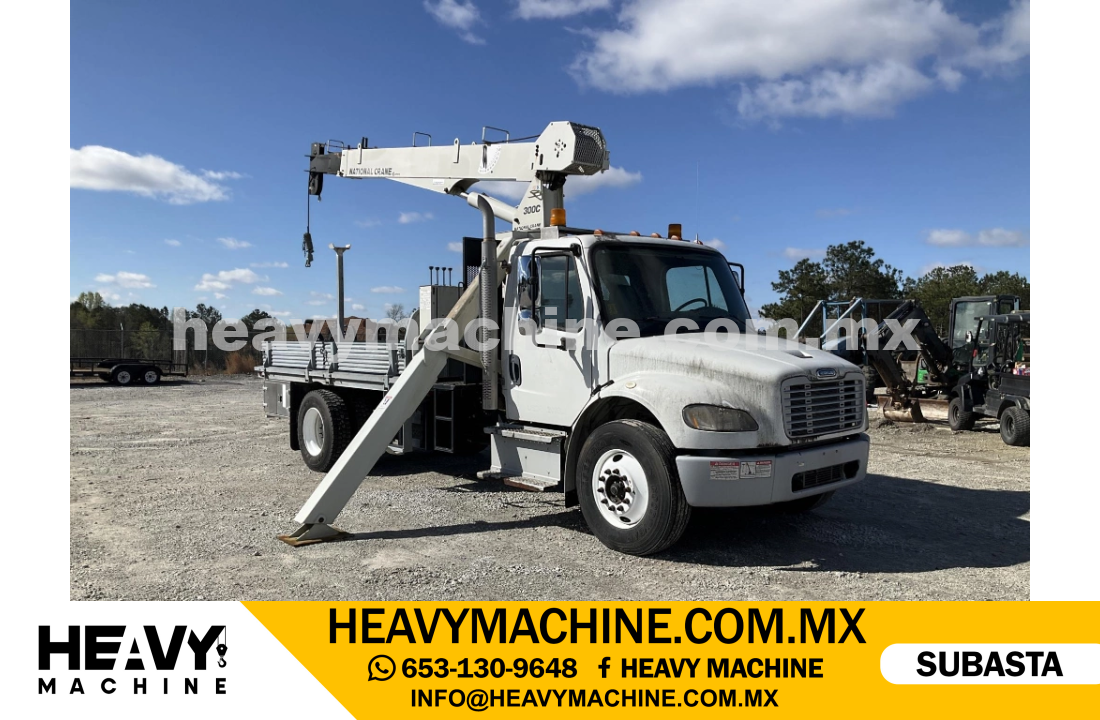 Grúa Titán FREIGHTLINER M2106