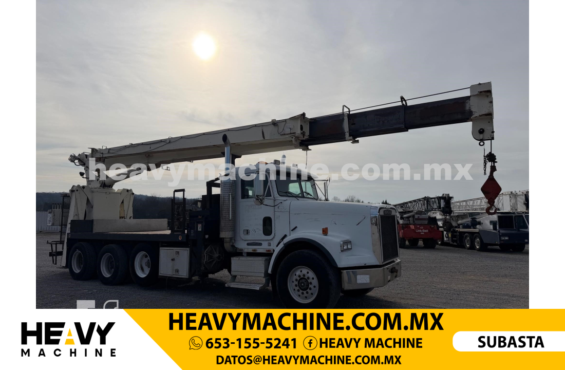 Grúa Titán FREIGHTLINER