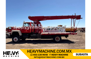 Grúa Titán 1980 FORD 8000