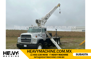 Grúa Titán 1987 FORD LNT8000