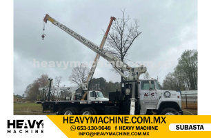 Grúa Titán 1987 FORD LNT8000