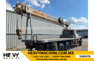 Grúa Titán 1995 FORD LT800