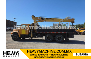 Titán 1995 INTERNATIONAL 4900