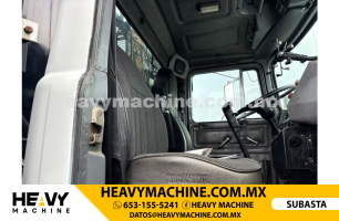 Grúa Titán 1996 MACK RD688S