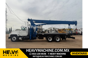 Grúa Titán 1996 MACK RD688S