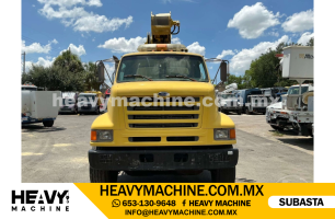 Grúa Titán 1998 FORD LT9501