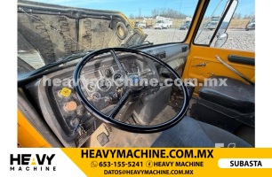 Grúa Titán FORD L9000