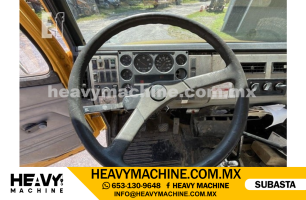 Grúa Titán 1999 FREIGHTLINER FL70